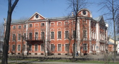 Усадьба Вахрамеева, ныне здание Ярославской духовной семинарии  (1780-е) в 2009 г.
