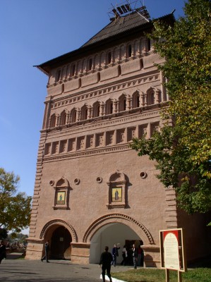 Проездная башня Спасо-Евфимиева монастыря