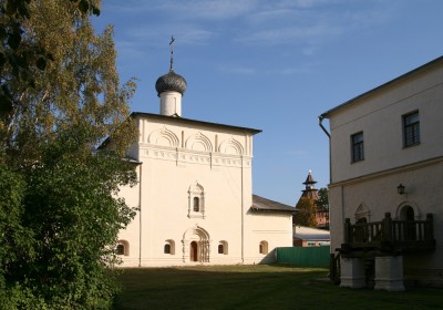 Никольская больничная церковь Спасо-Евфимиева монастыря