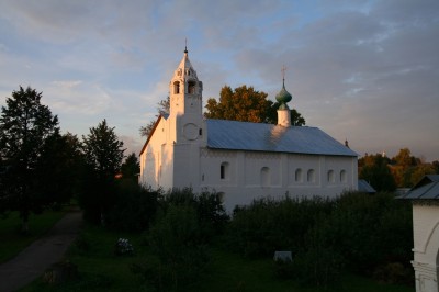 Трапезная палата с Зачатьевской церковью